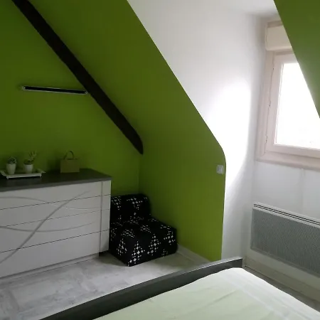 Chez Marie Homestay *